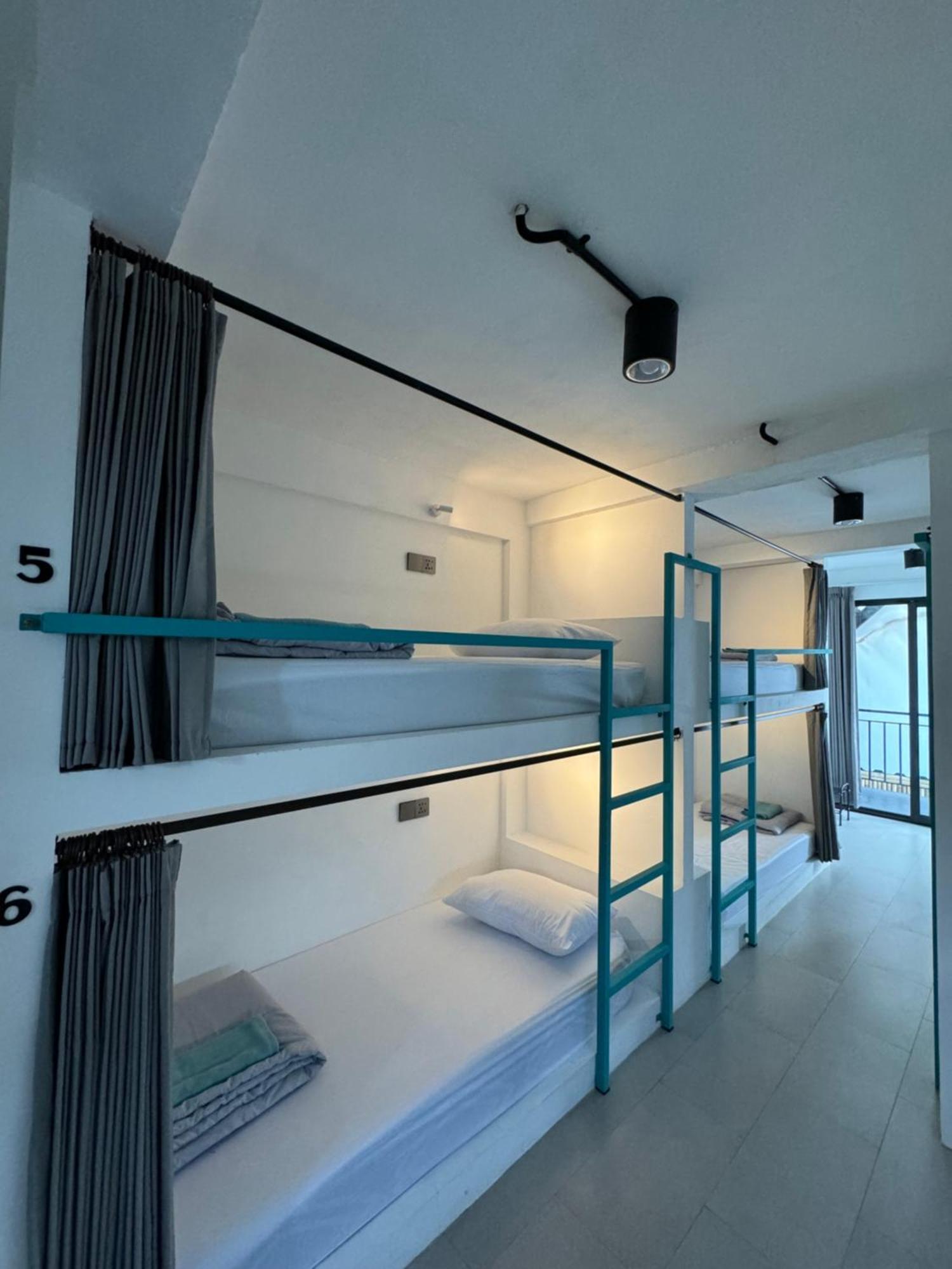 Canggu Central Hostel Экстерьер фото