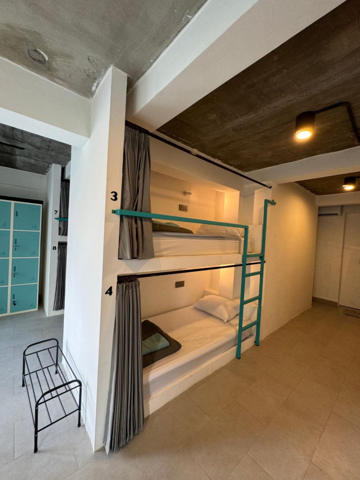 Canggu Central Hostel Экстерьер фото
